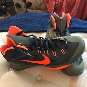 Nike Men’s Sneakers